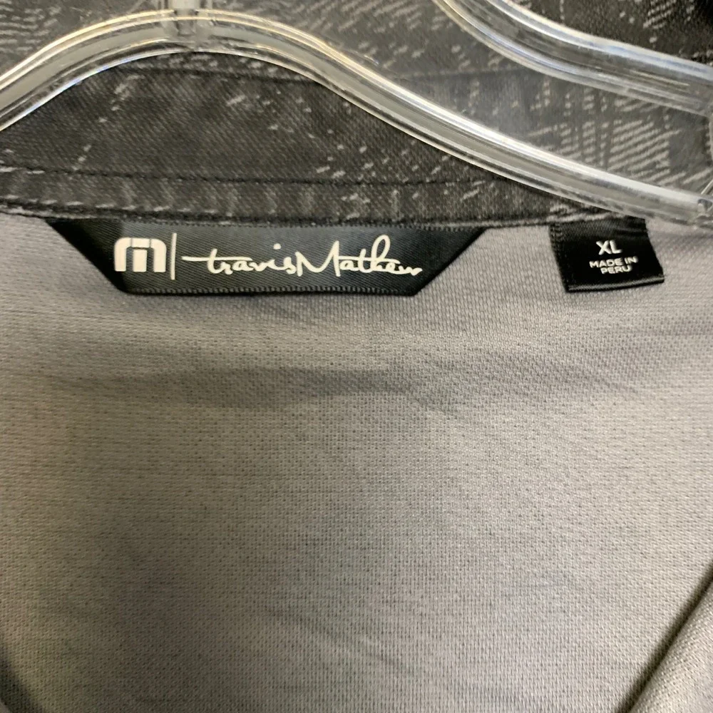 Travis Mathew Polo Shirt Mens XL Gray Palm Tree Collared Performance Golf Tennis